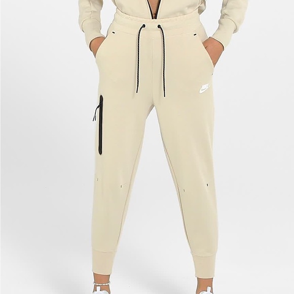 nike rattan sweatpants